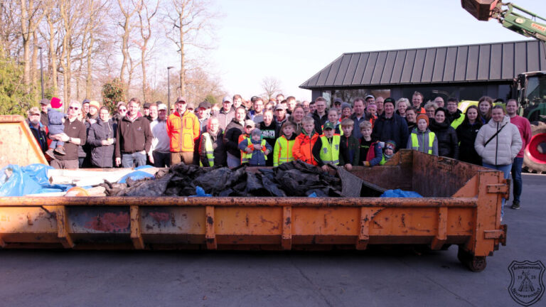 Gruppenbild Müllsammelaktion